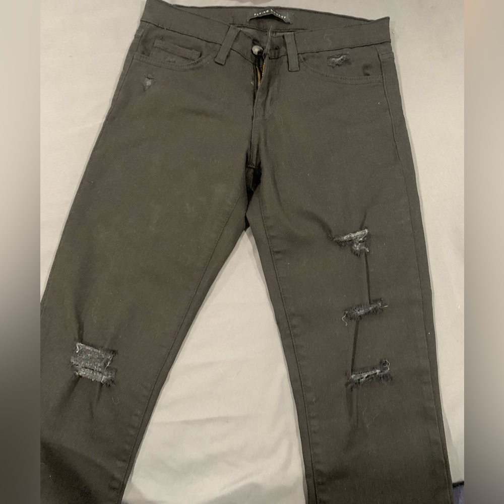 Black skinny jeans size 24